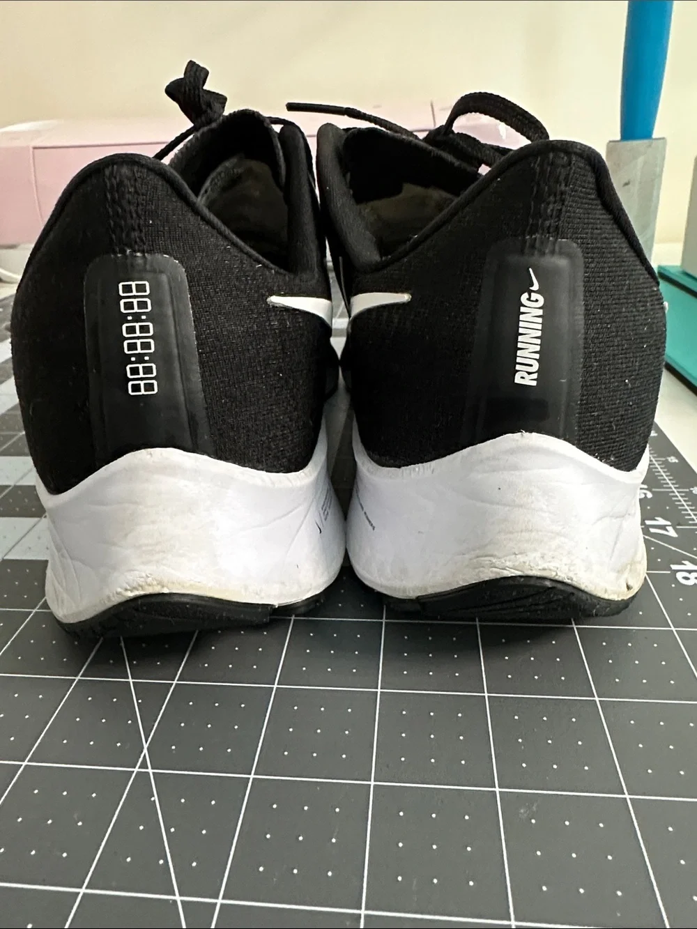 Nike Zoom Pegasus 37 Black and White Casual Running Sneakers-11.5